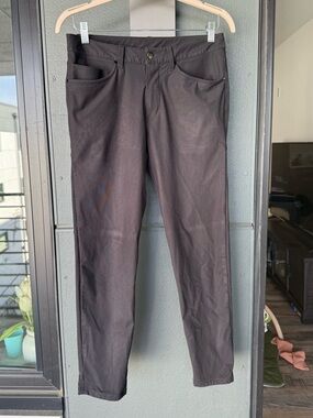 Lululemon Men's Black Slim Fit Pants